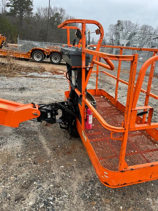 2020 JLG 400S