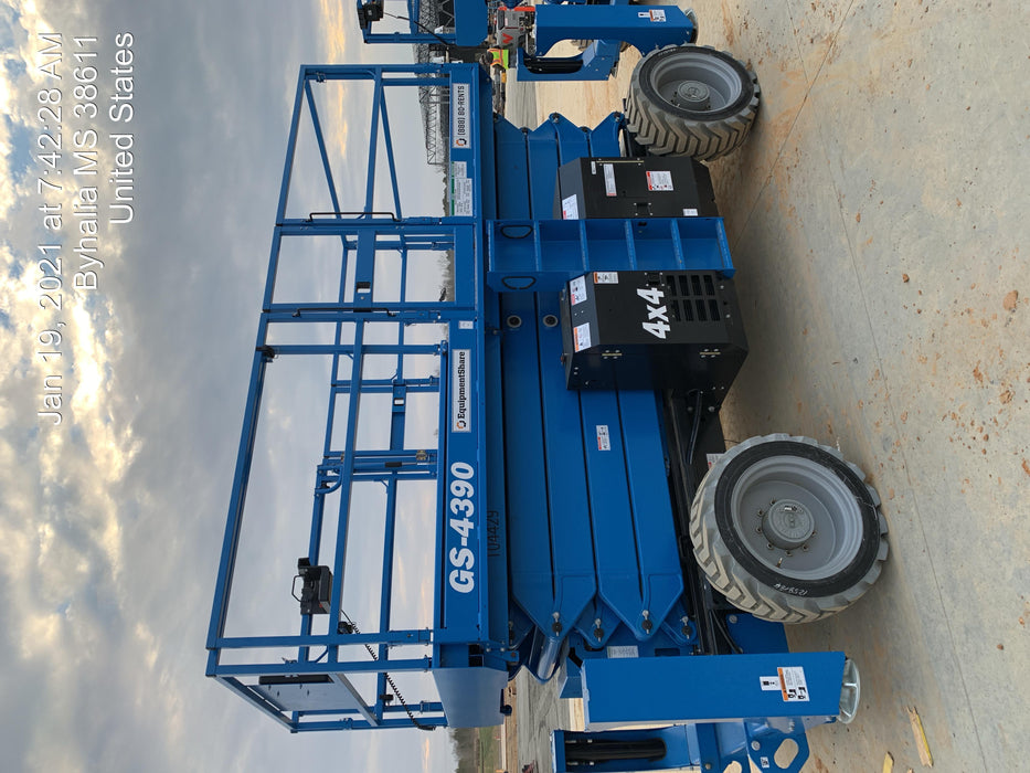 2020 GENIE GS-4390 RT