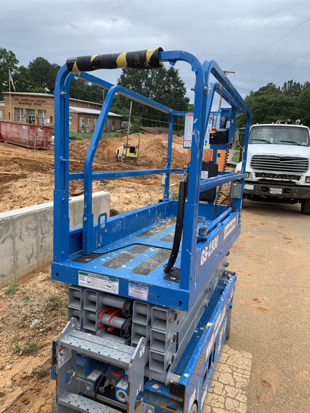 2020 Genie GS-1930 Fixed rails with chain entry gate - Pre A92.20