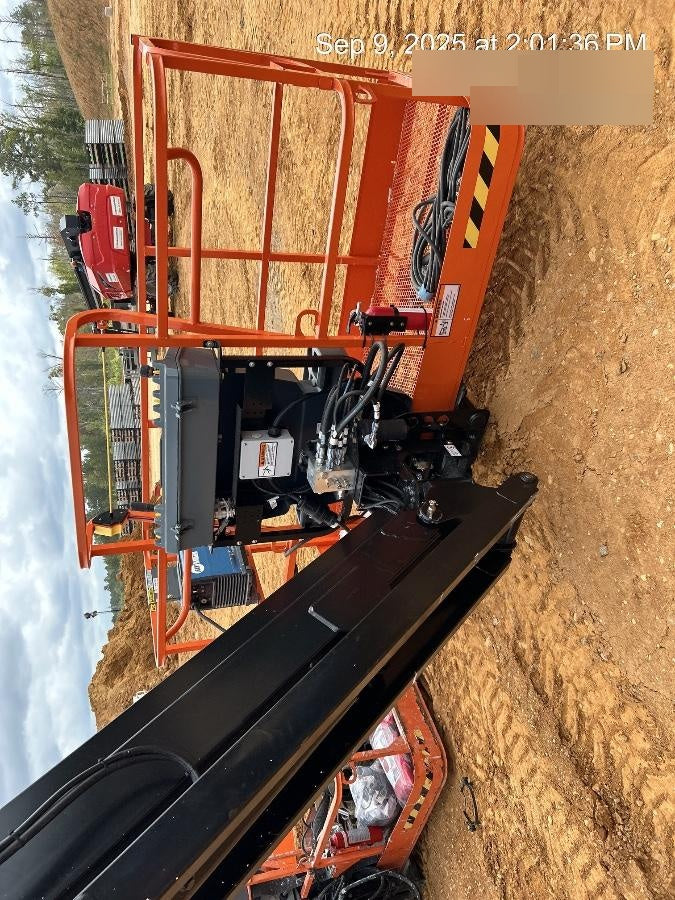 2025 JLG 660SJ