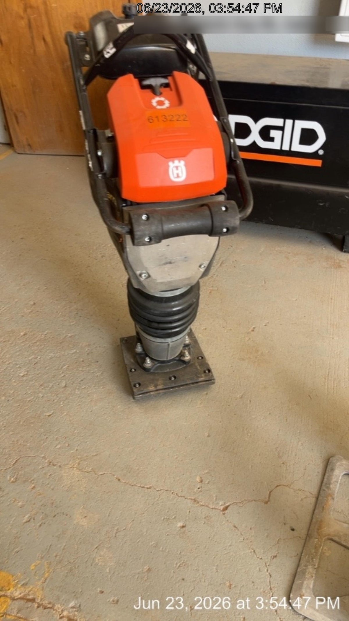 2025 HUSQVARNA LT6005