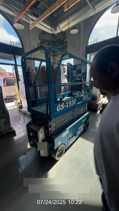2017 Genie GS-1930 Genie GS-1930 Scissor Lift