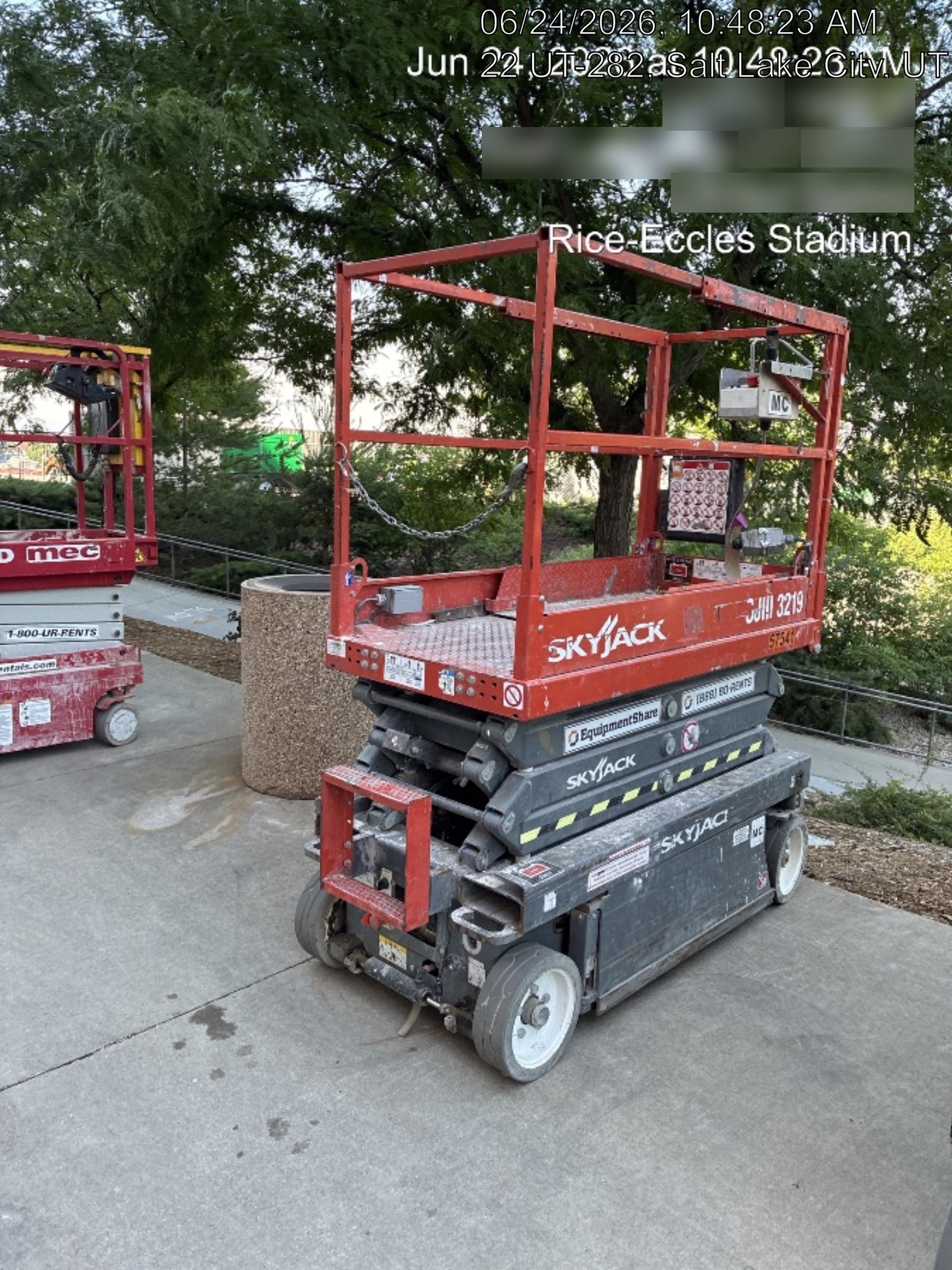 2016 Skyjack SJIII-3219 Standard Rental Specs