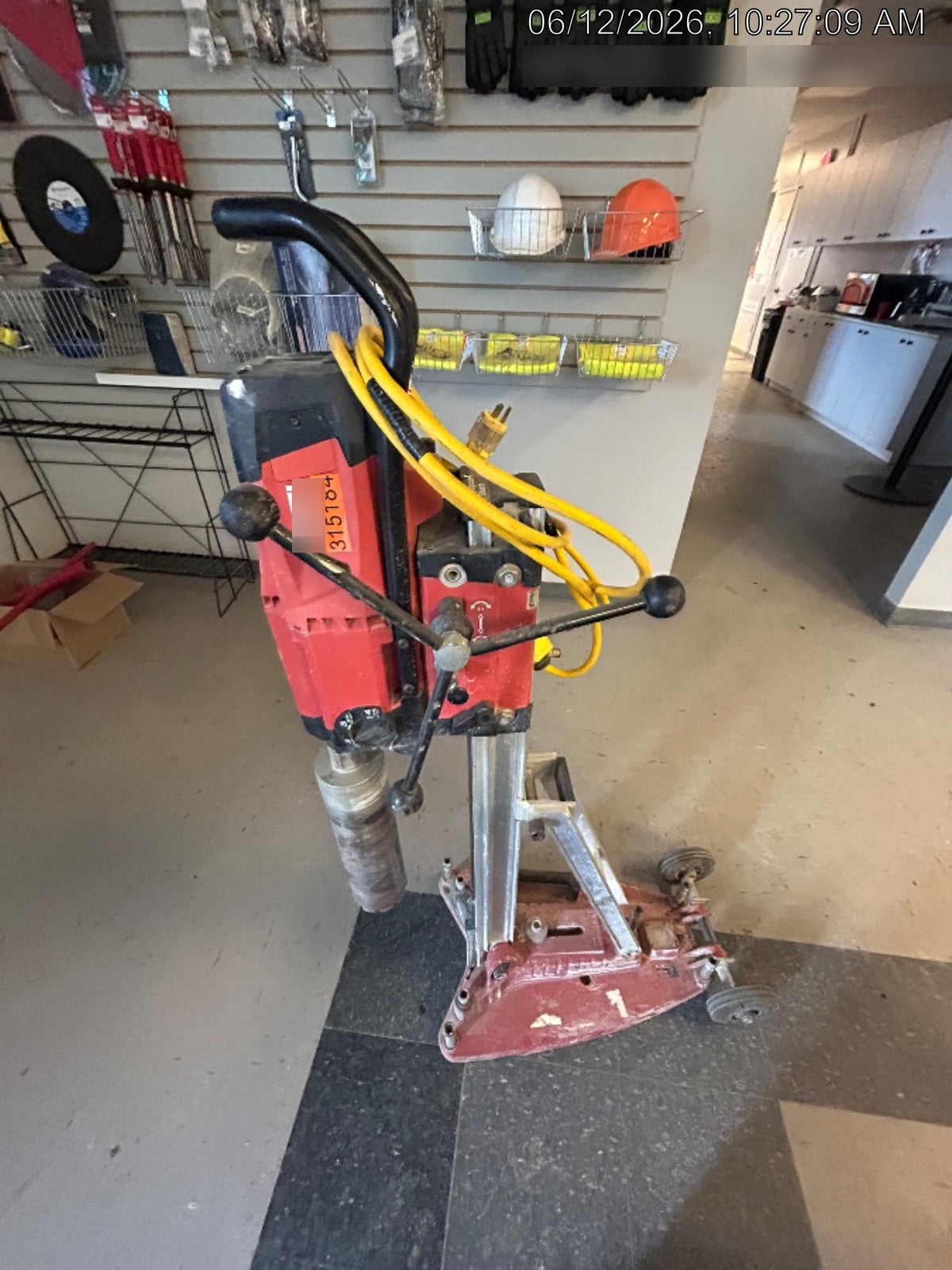 2023 HILTI DD250E