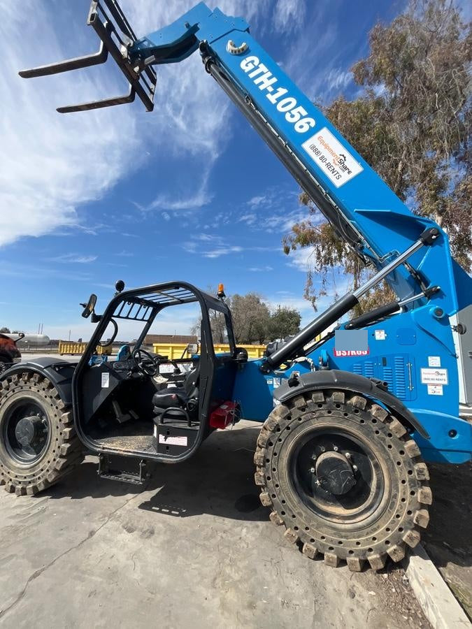 2019 GENIE GTH-1056