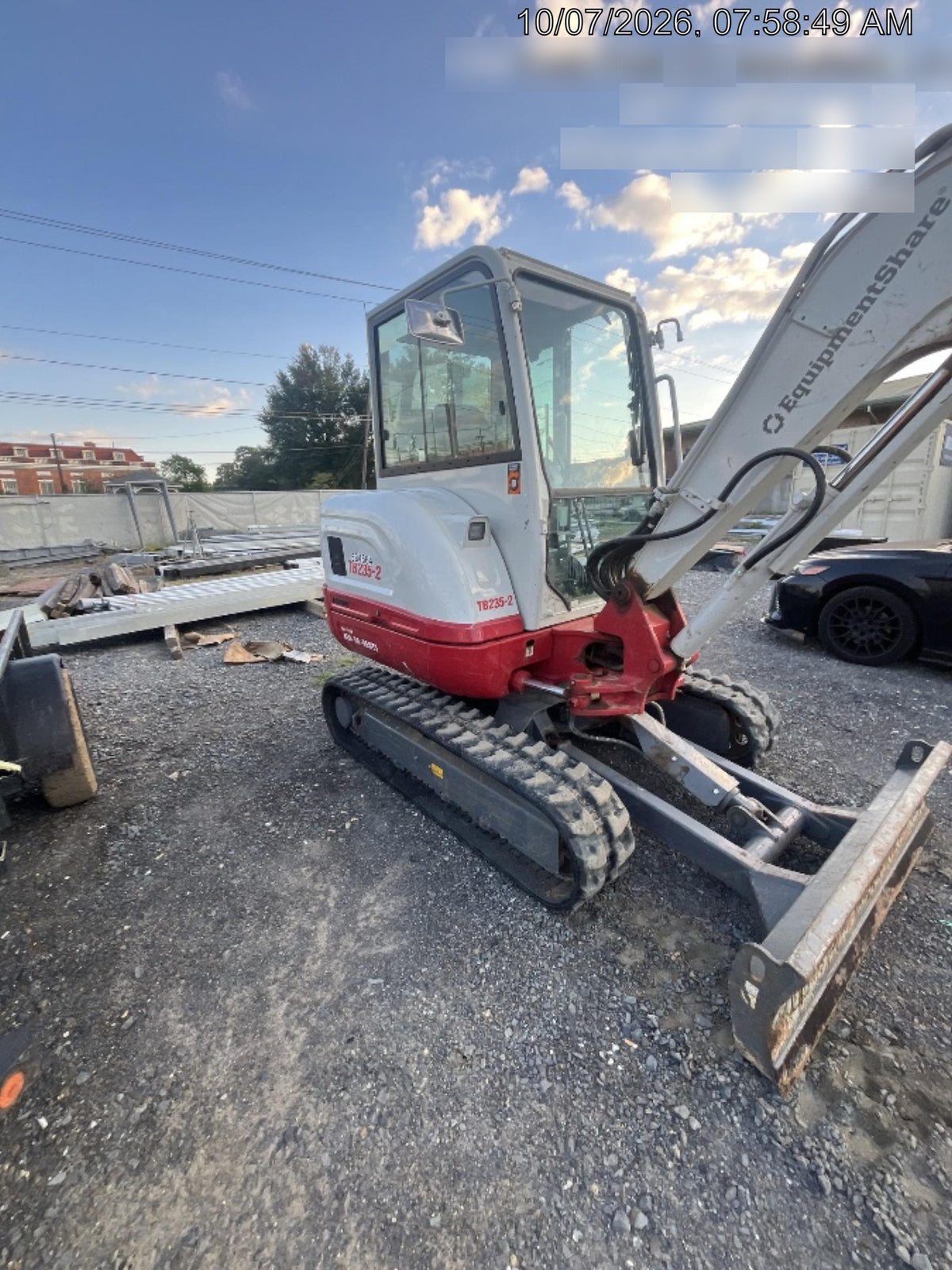 2025 TAKEUCHI TB235-2CR