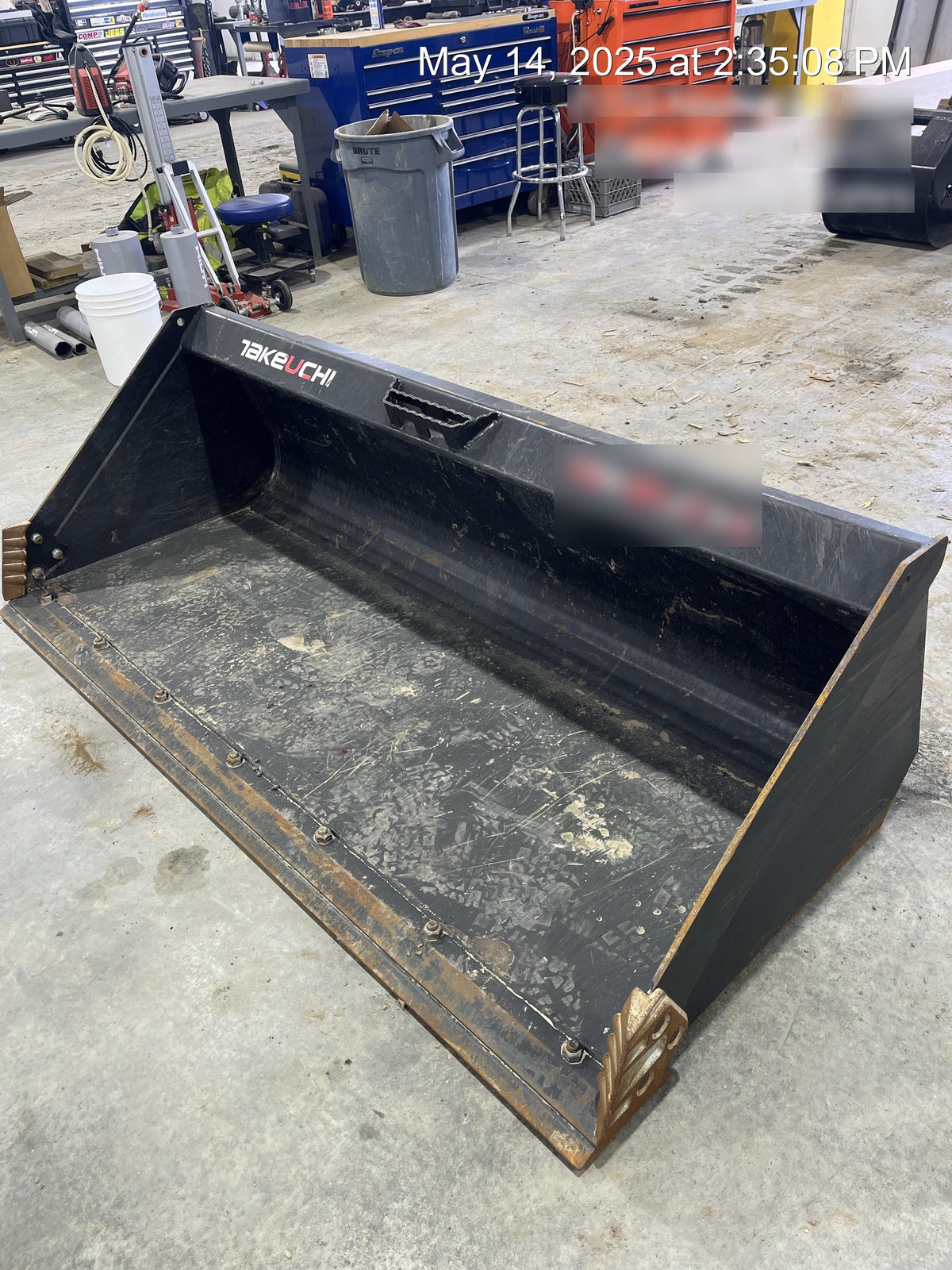 2021 TAKEUCHI 80" Smooth Bucket - Takeuchi