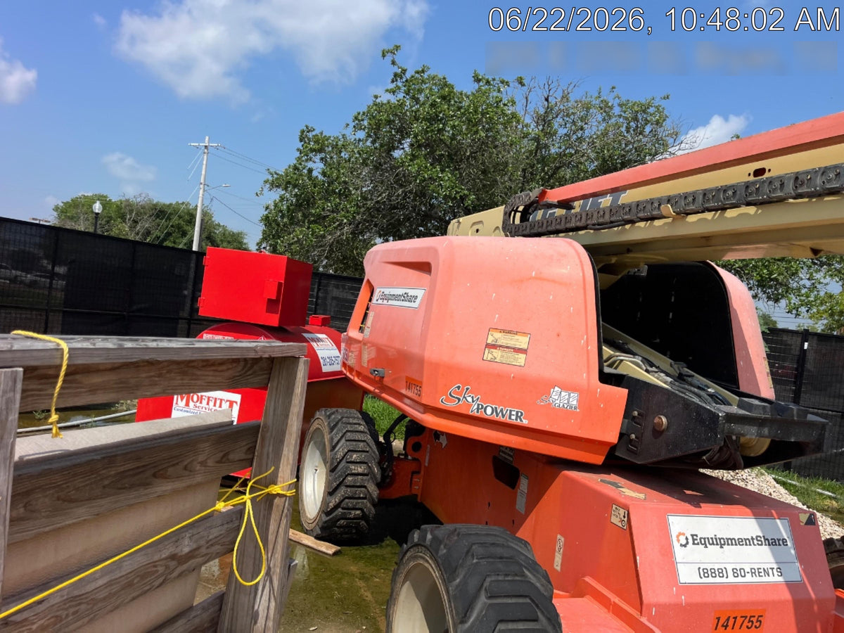 2021 JLG 660SJ