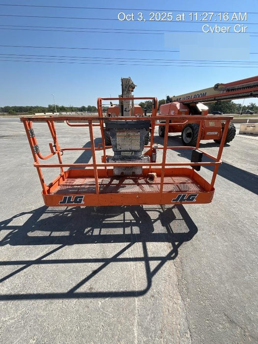 2021 JLG 800AJ