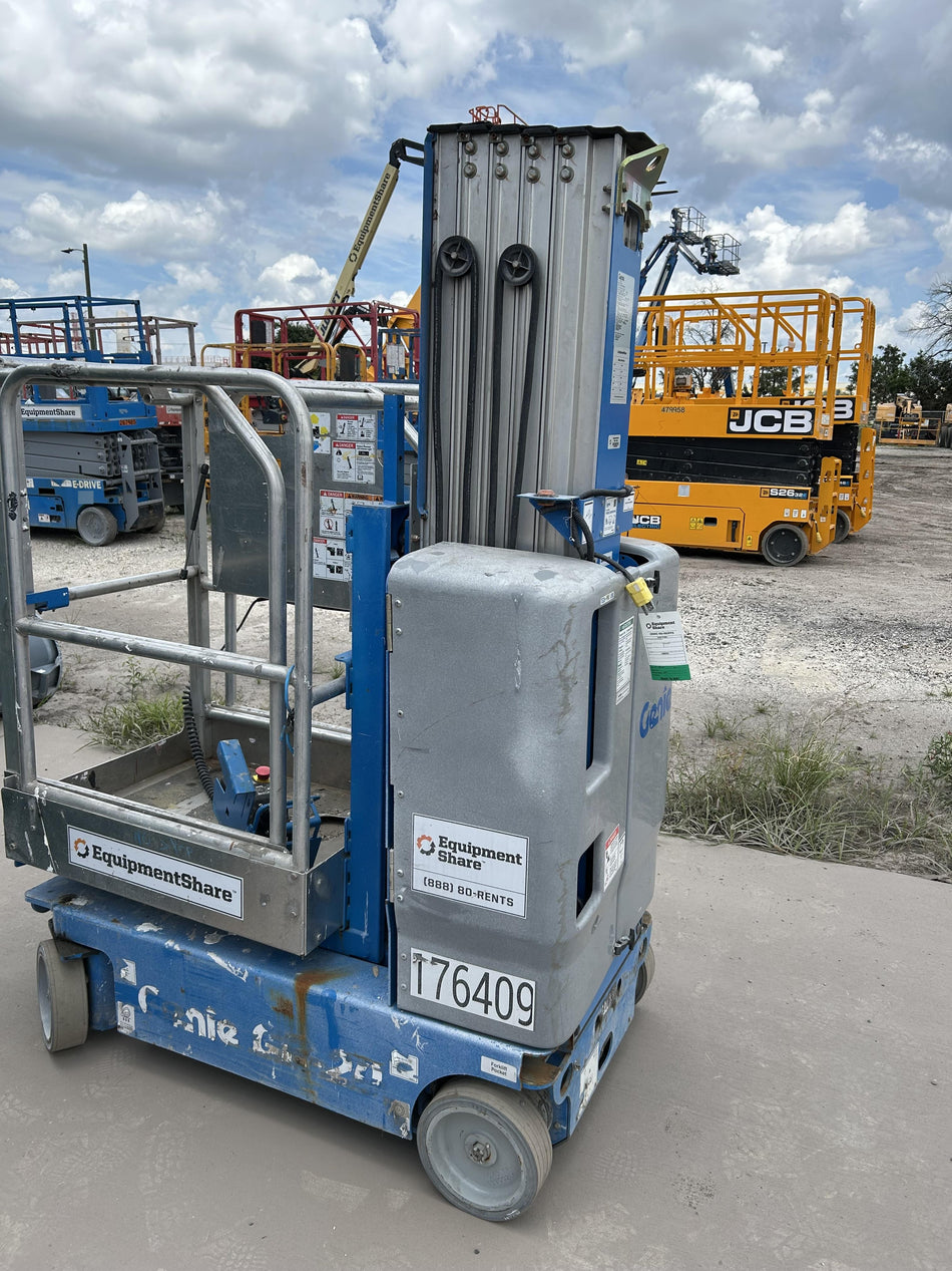 2021 GENIE GR-20