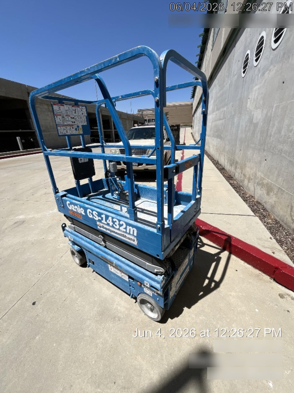 2023 GENIE GS-1432