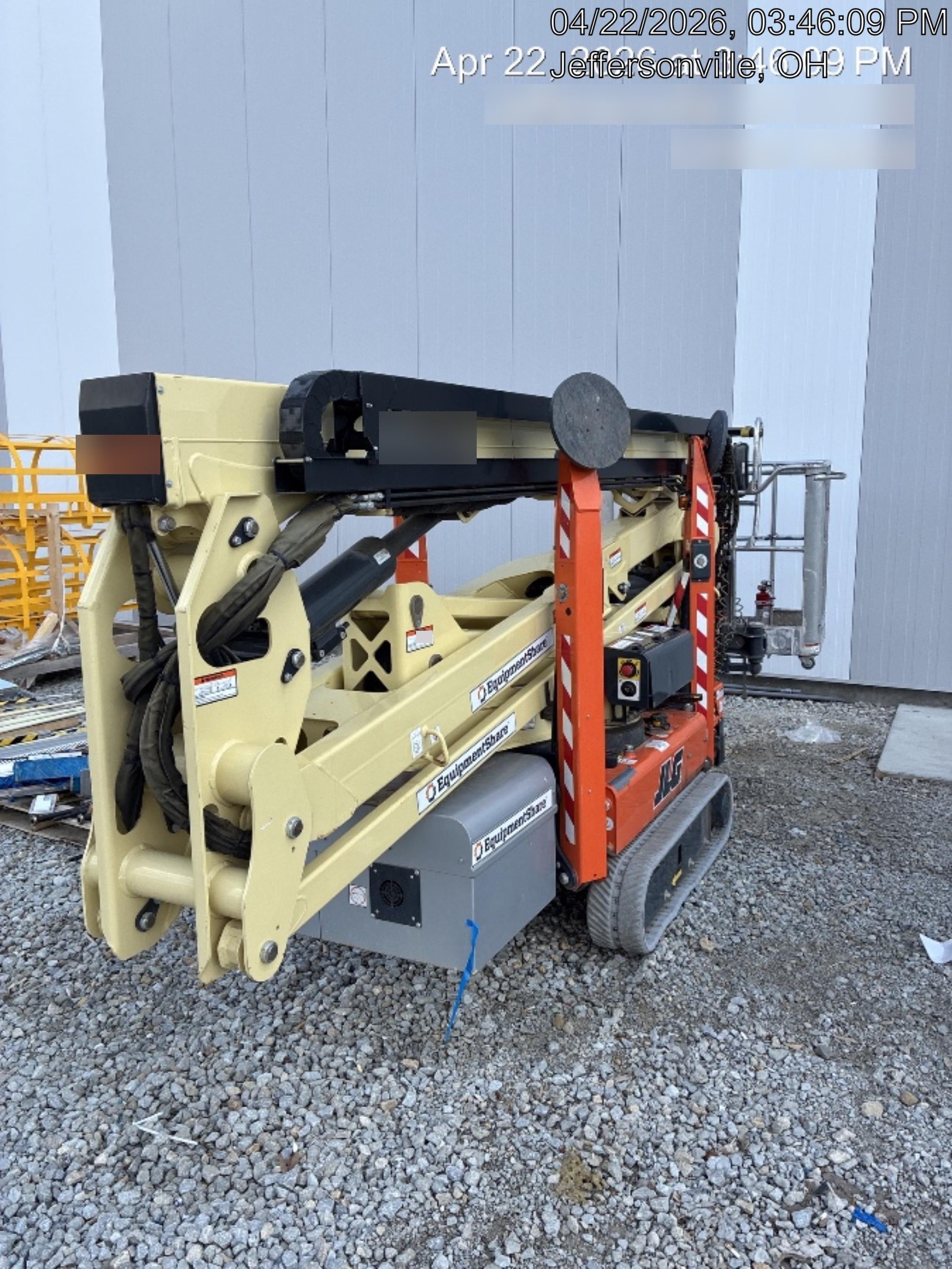 2022 JLG X600AJ