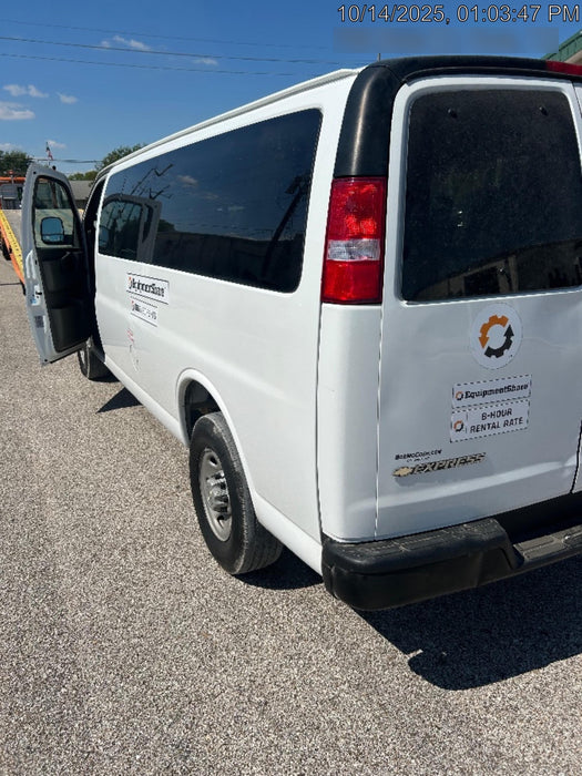 2023 CHEVROLET Express Van - Rental