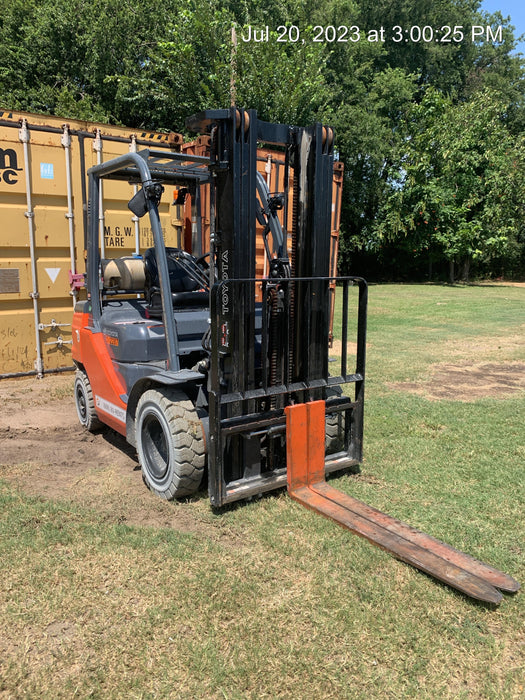 2022 TOYOTA 50-8FGU25