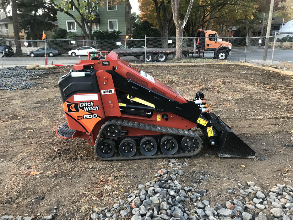 2019 DITCH WITCH SK800A