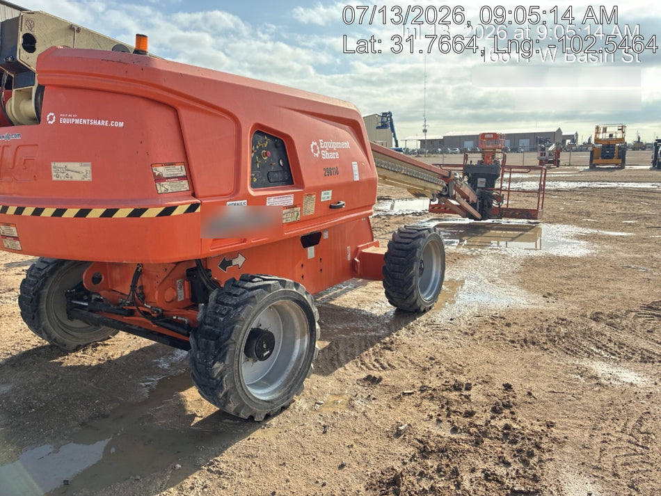 2023 JLG 660SJ