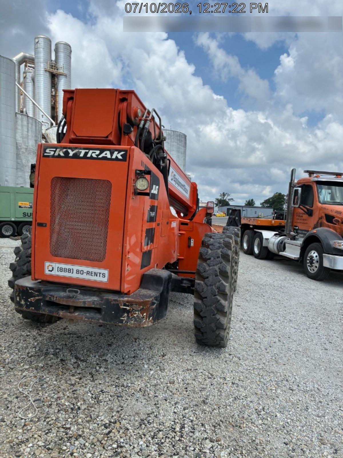 2021 JLG 12054