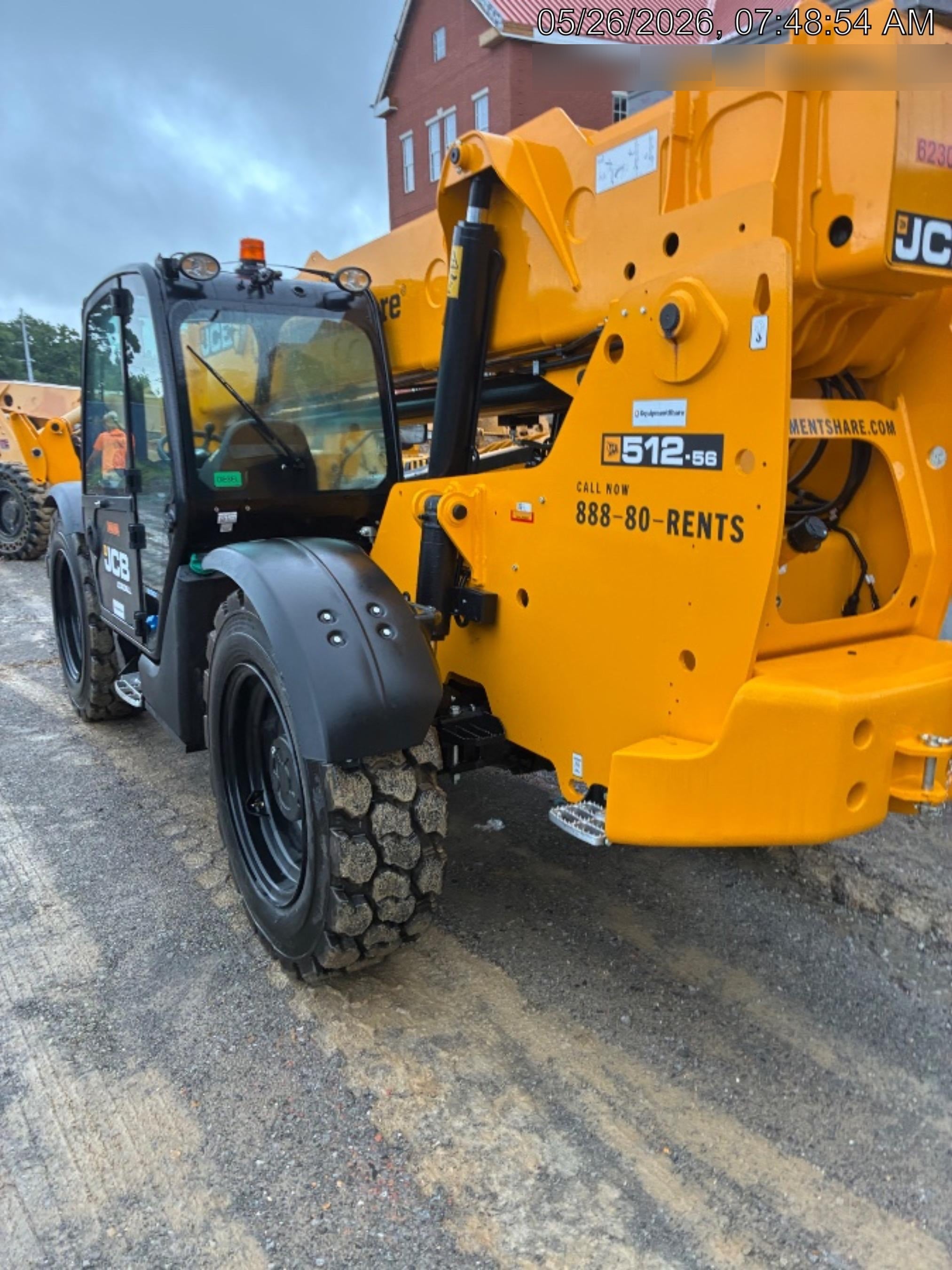 2023 SANY STH1056
