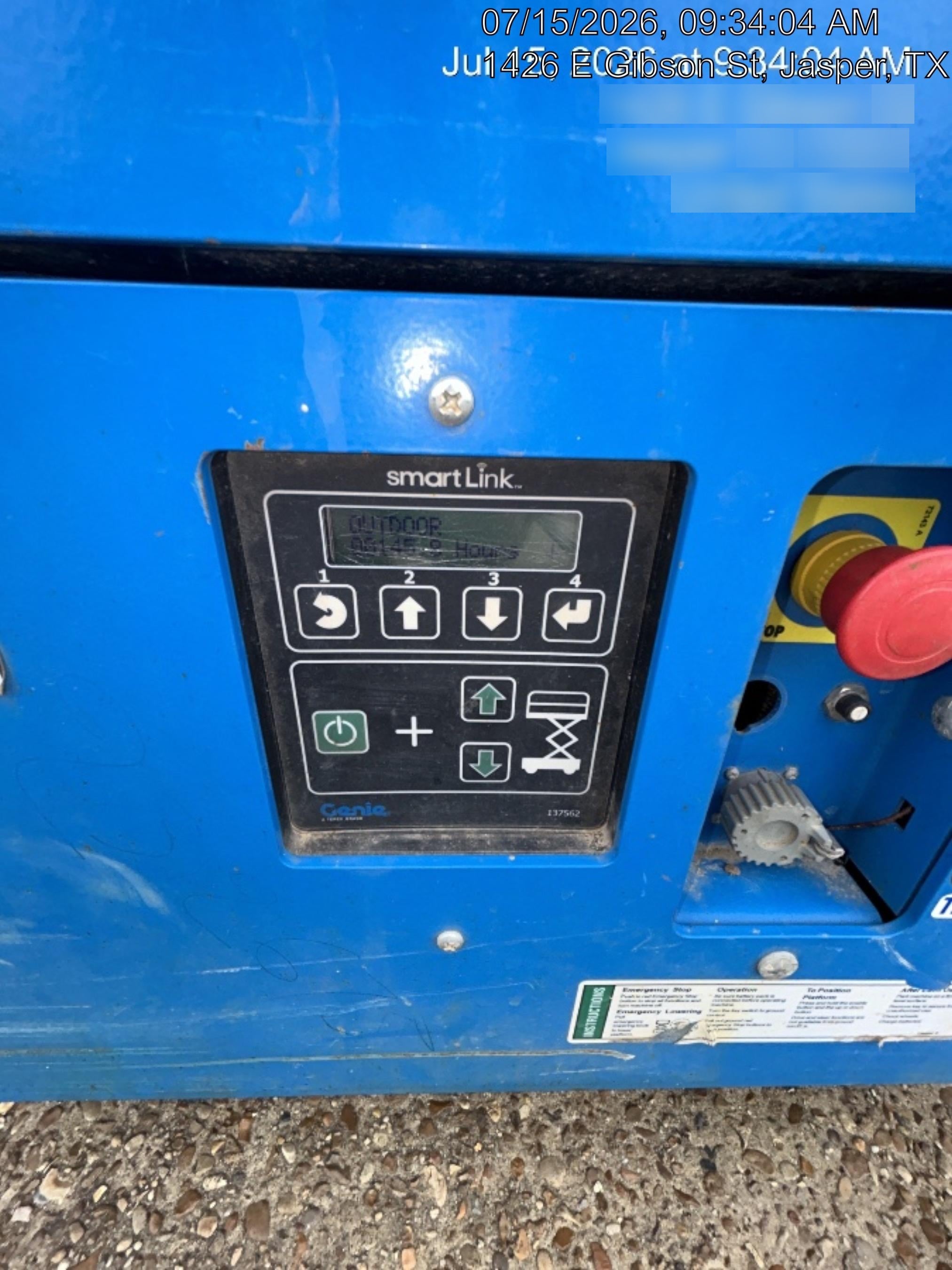 2023 GENIE GS-3232