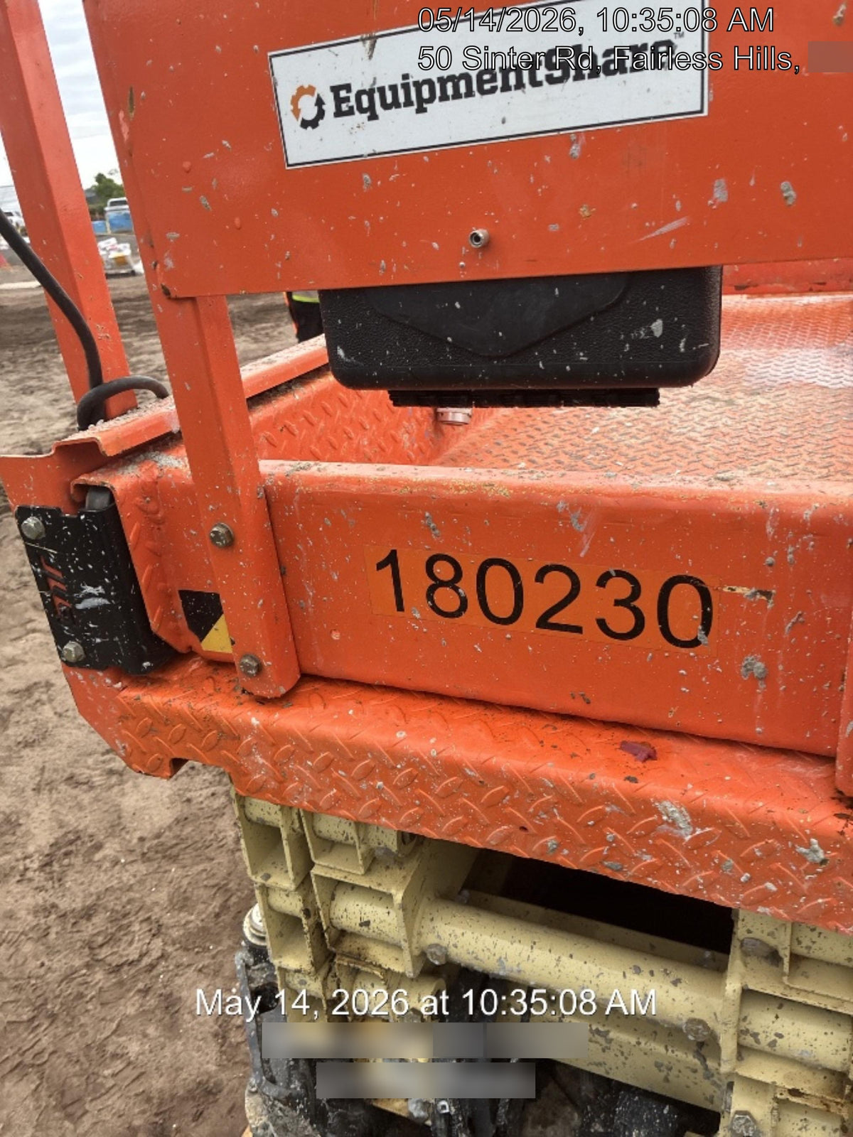 2021 JLG ES1932