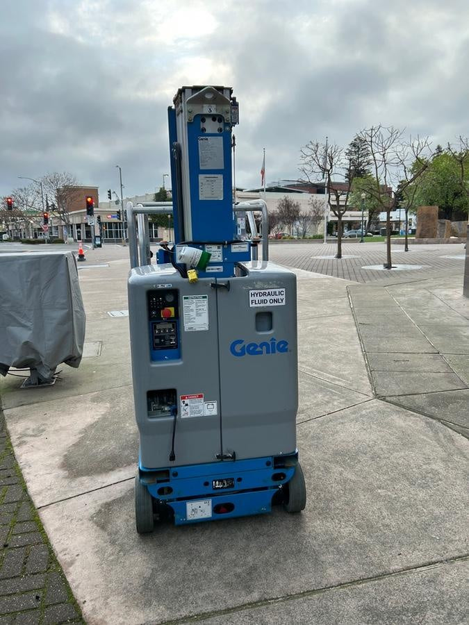 2023 GENIE GR-20