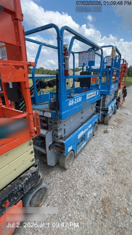 2020 Genie GS-1930 Fixed rails with chain entry gate - Pre A92.20