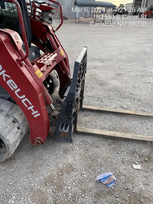 2021 PALADIN 48" Pallet Forks - Paladin