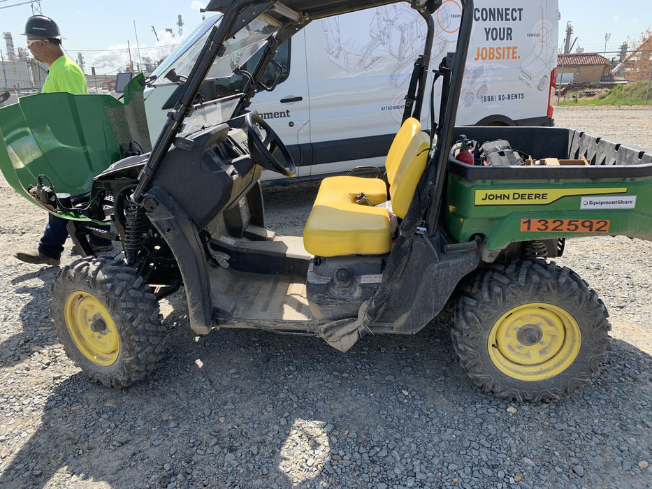 2021 JOHN DEERE XUV560E GATOR