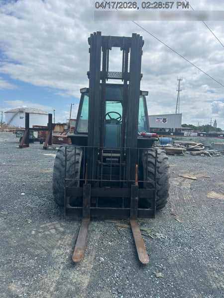 2022 CASE 588H