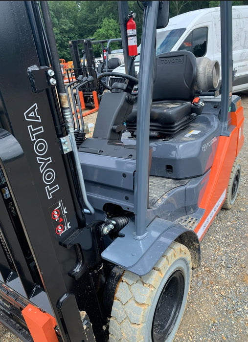 2022 TOYOTA 50-8FGU25