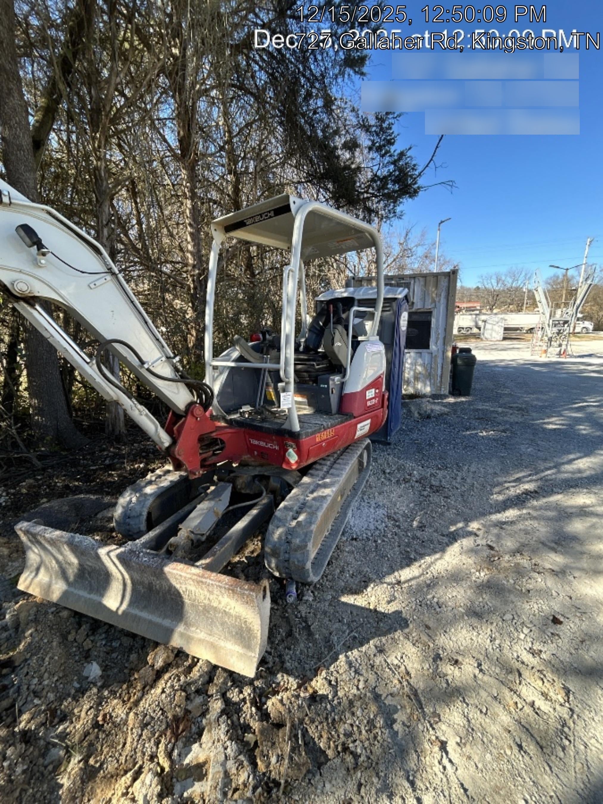 2021 TAKEUCHI TB235-2R