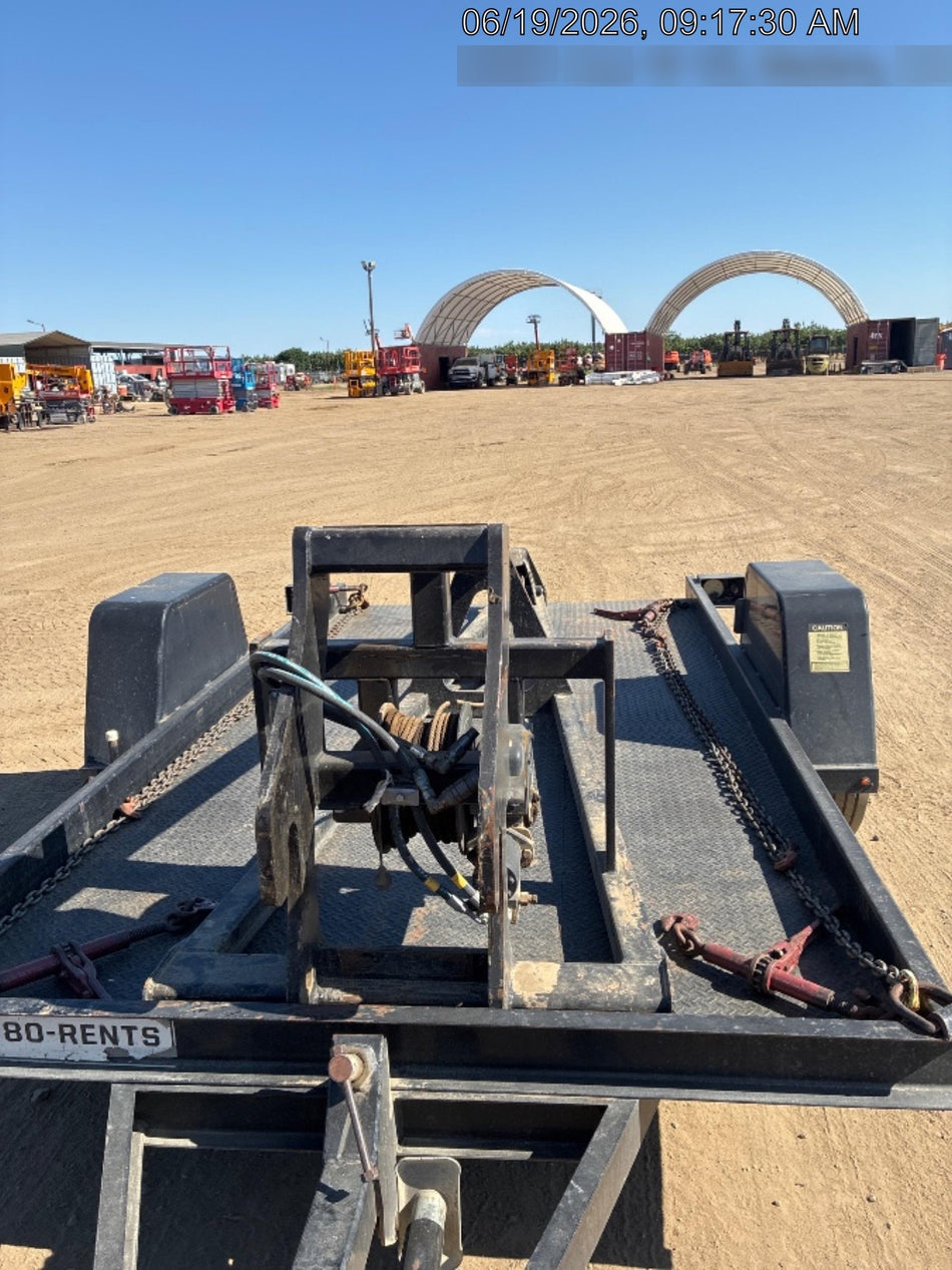 2024 JLG 1001099351