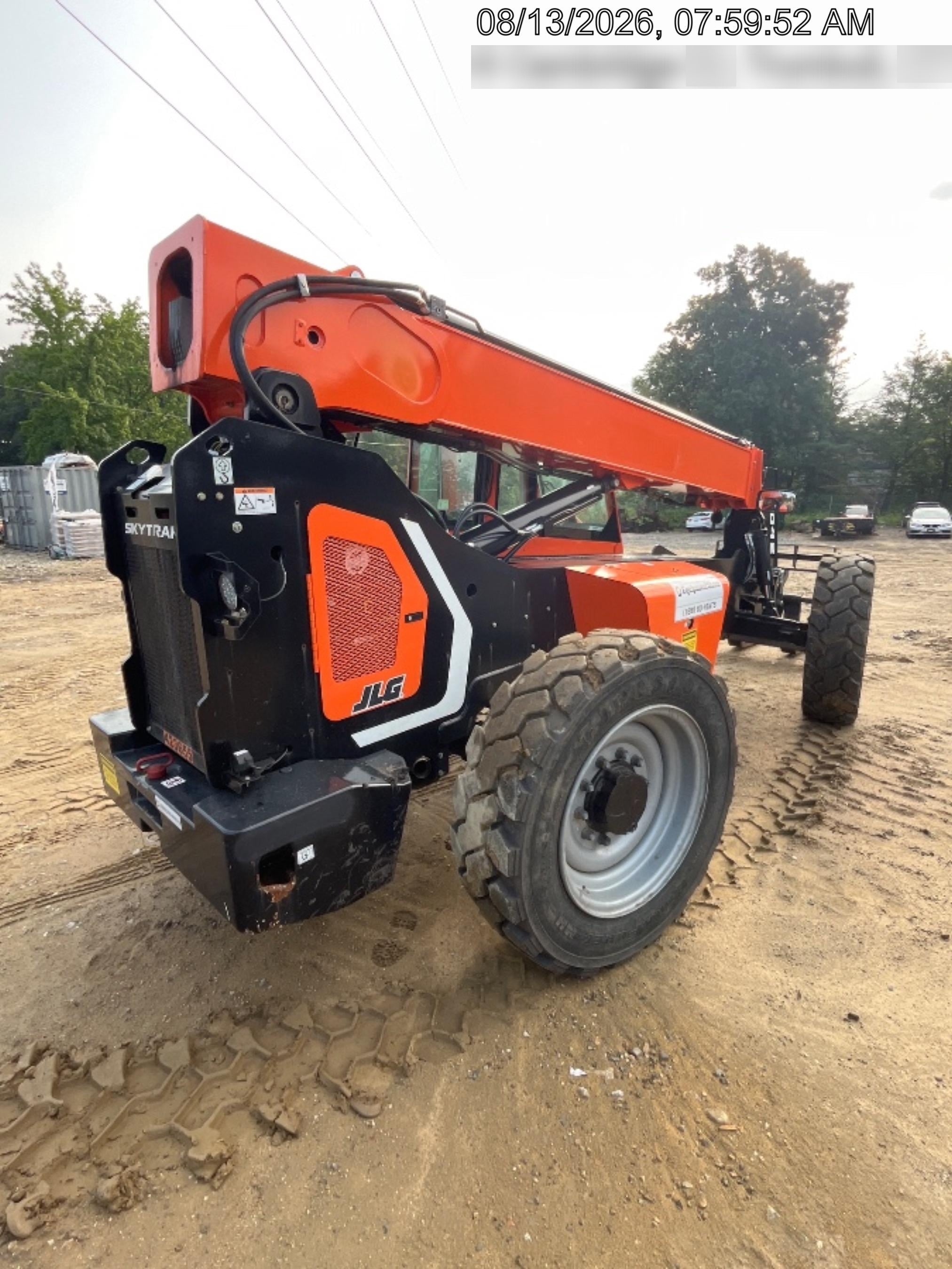 2024 SKYTRAK 8042