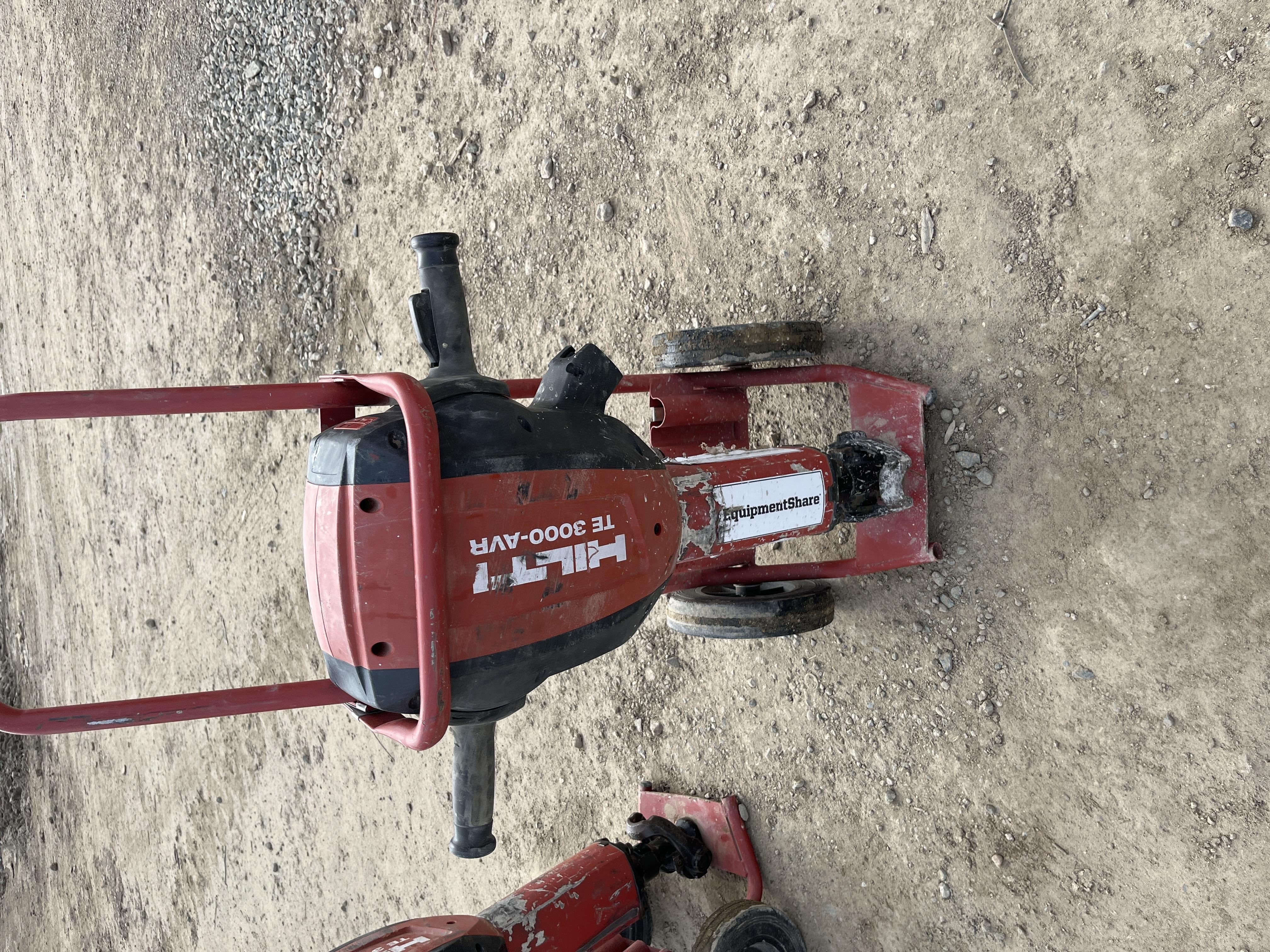 2020 HILTI TE 3000-AVR