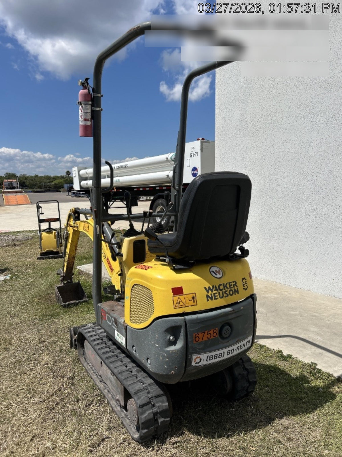 2017 Wacker Neuson 803 Wacker Neuson 803 Mini - Canopy Base/12" Bucket