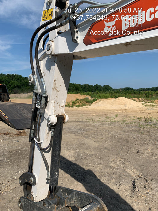 2022 Bobcat E50 Cab/Heat/Air, Rubber Tracks, Manual QC, Hydraulic Thumb