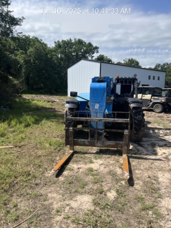 2017 Genie GTH-844 Genie GTH-844, Solid Tires, 60" carriage/forks, Open ROPS, Work Lights