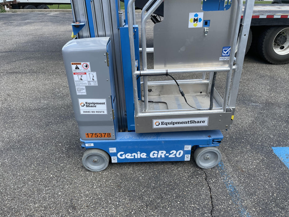 2021 GENIE GR-20