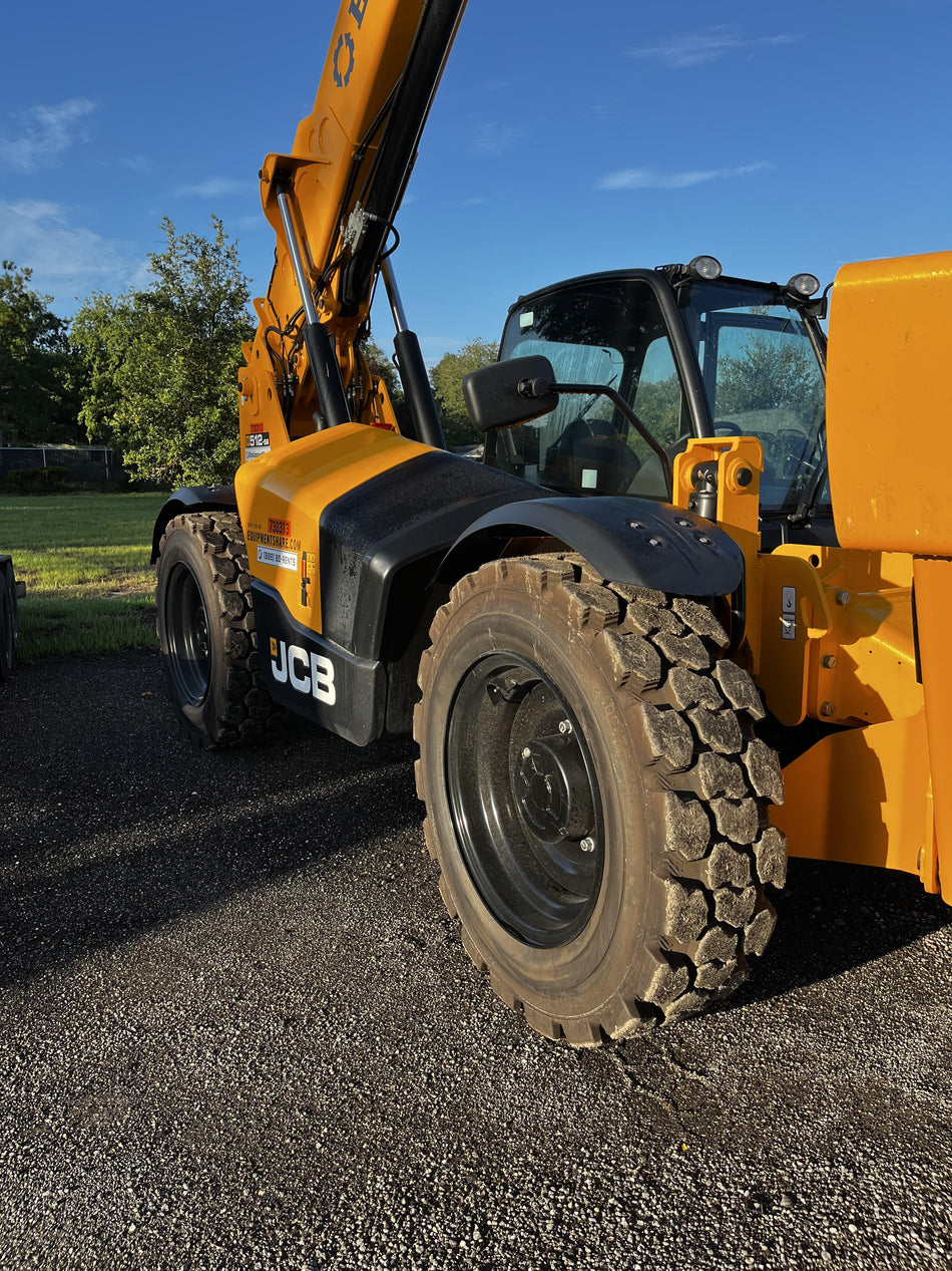 2026 JCB 512-56