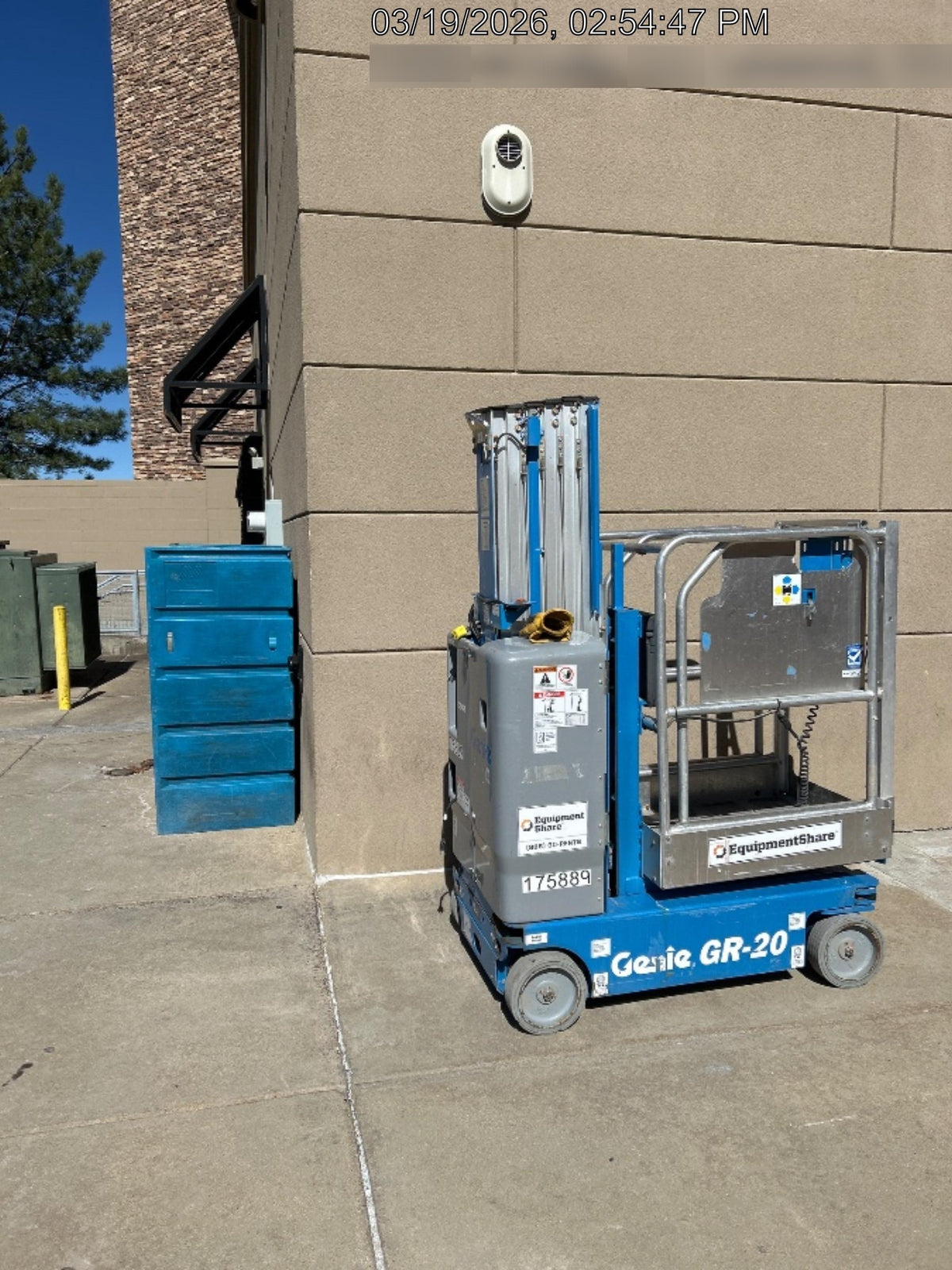 2021 GENIE GR-20