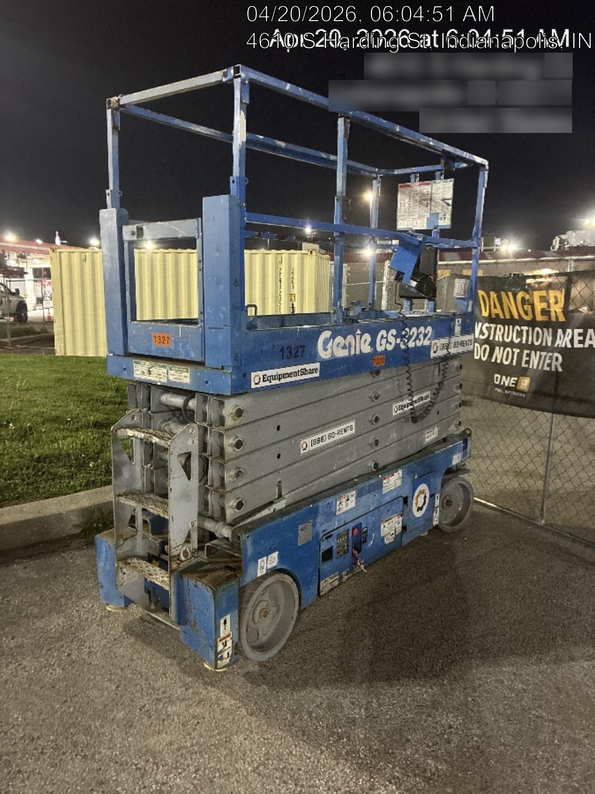 2016 Genie GS-3232 32' Narrow Scissor Lift