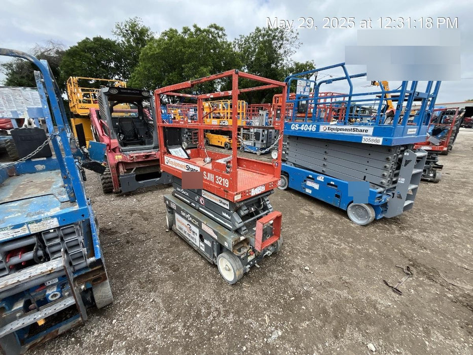 2018 SKYJACK SJIII-3219