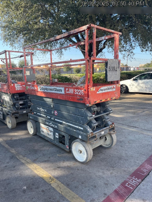 2017 Skyjack SJIII-3226 Skyjack SJ3226, Trojan Battery Set, Extended Warranty 5yr/5k hr