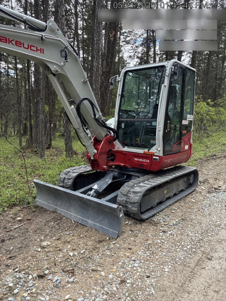 2024 TAKEUCHI TB250-2CR