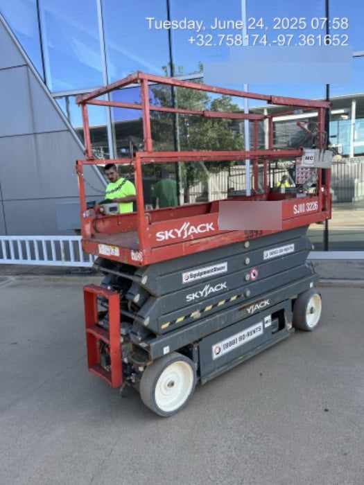 2017 Skyjack SJIII-3226 Skyjack SJ3226, Trojan Battery Set, Extended Warranty 5yr/5k hr