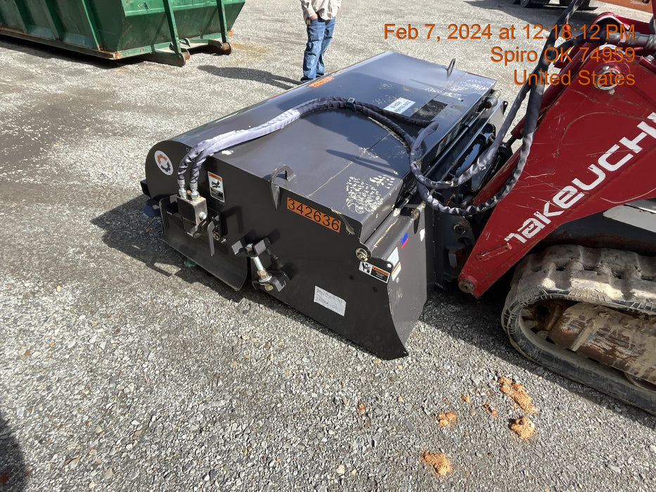 2023 PALADIN SWEEPER 84