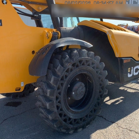 2020 JCB 509-42 Canopy, Solid Tires, Work Lights, Beacon, Aux Hydraulics, Back up Alarm, Lifting Eye, ES Decals