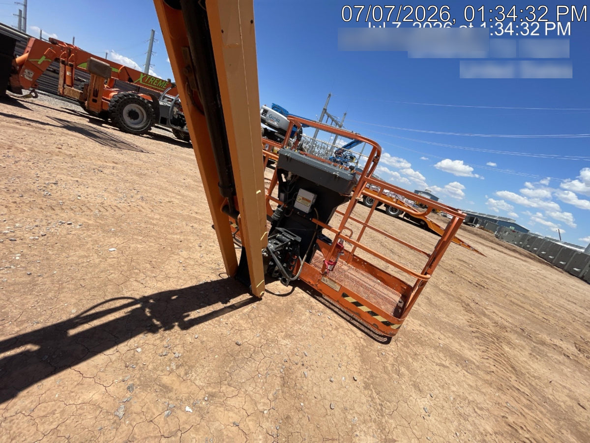 2022 JLG 460SJ