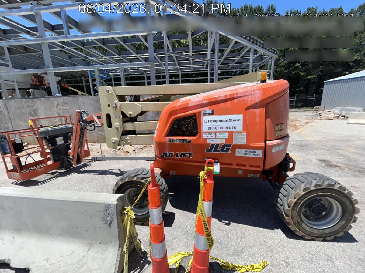 2019 JLG 450AJ
