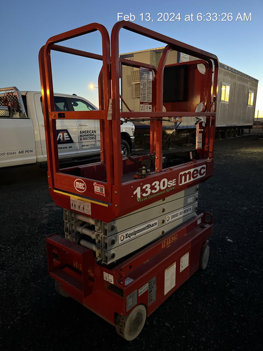 2020 MEC 1330SE Solid NM Tires, Steel Swing out Doors, LCS, Beacon, 900W Invertor